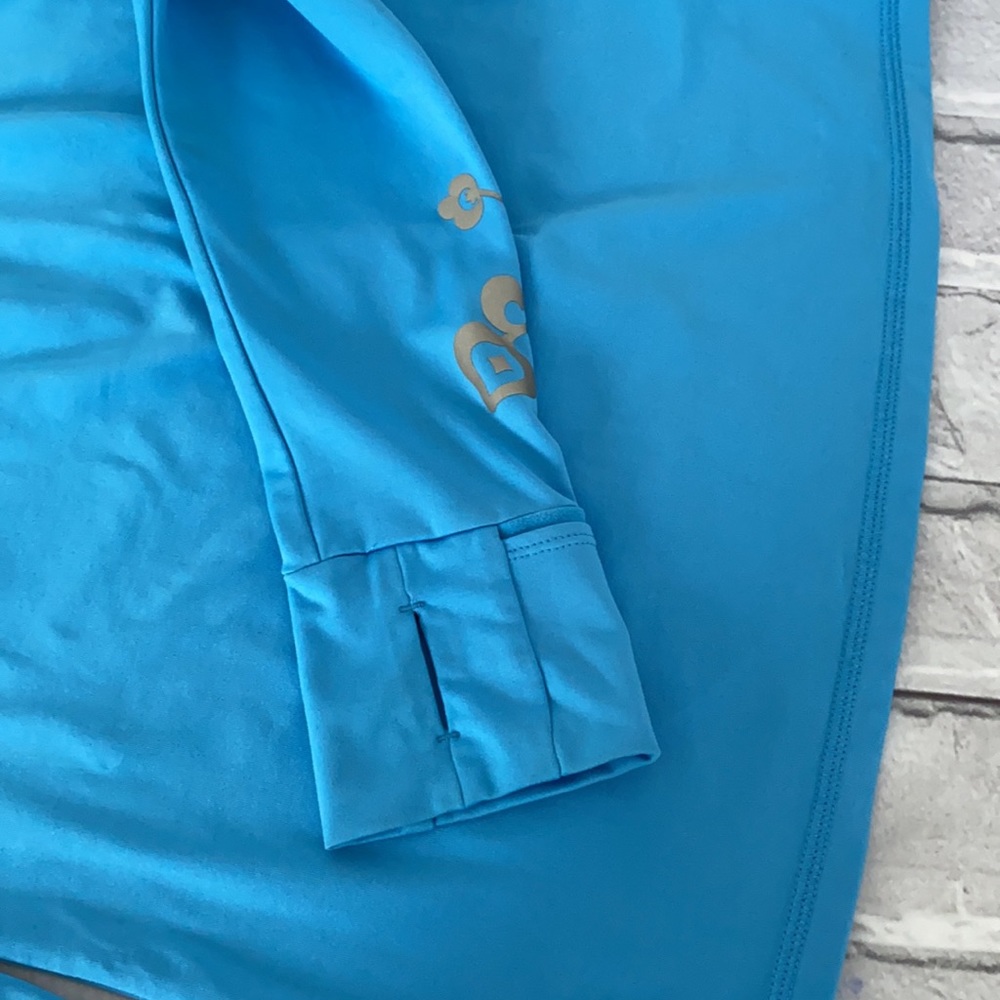 Athleta Pullover Top Size Small - image 7